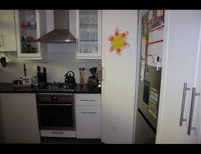 3 BEDROOM FLAT FOR SALE IN PARADISE VALLEY